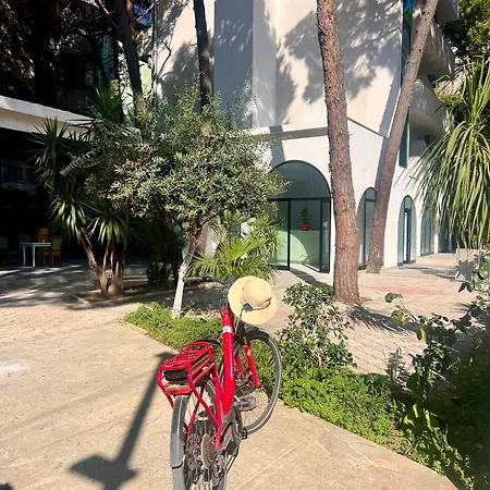 The Wish Palace * Durrës